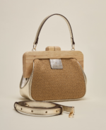 Pochette The Wooden Kiss – Image 9